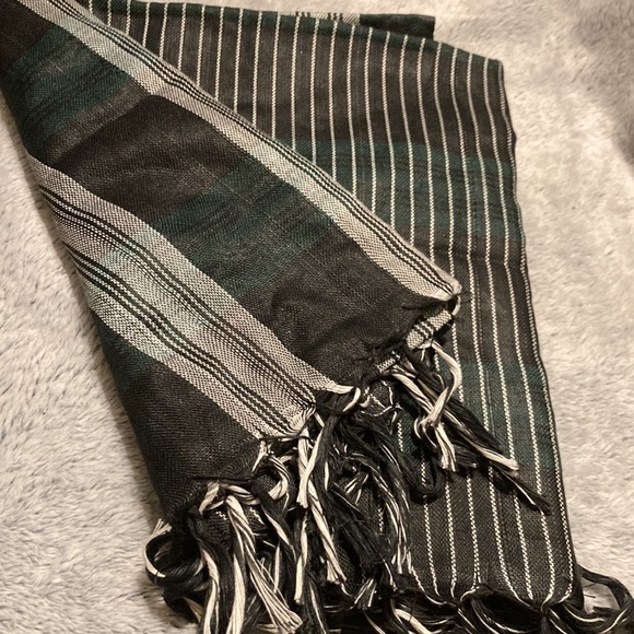 🧣🧣SCARF BUNDLE🧣🧣🧣 - Picture 2 of 5